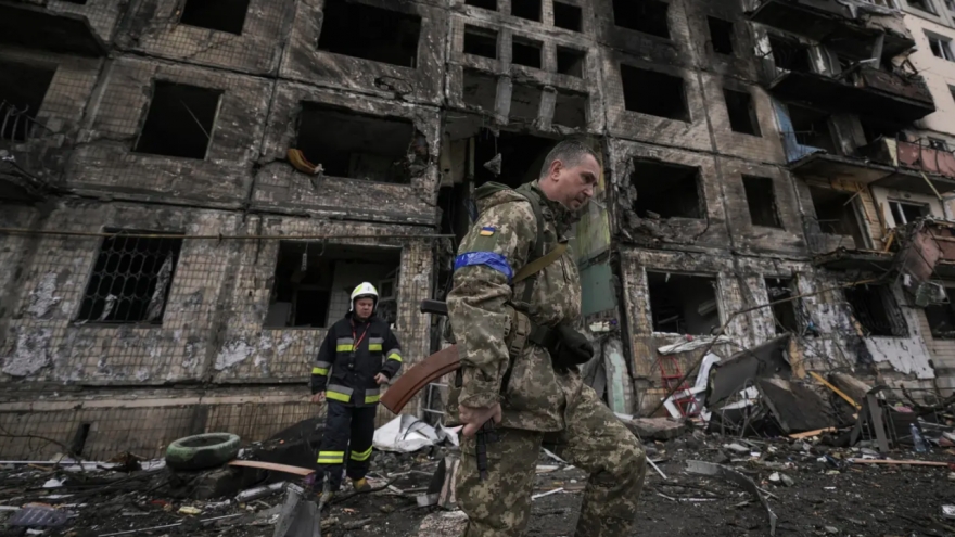 Diễn biến chính tình hình chiến sự Nga - Ukraine ngày 16/1