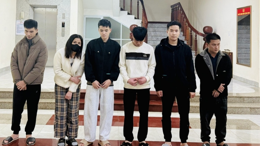 Phá đường dây đánh bạc qua game online, giao dịch 100 tỷ đồng