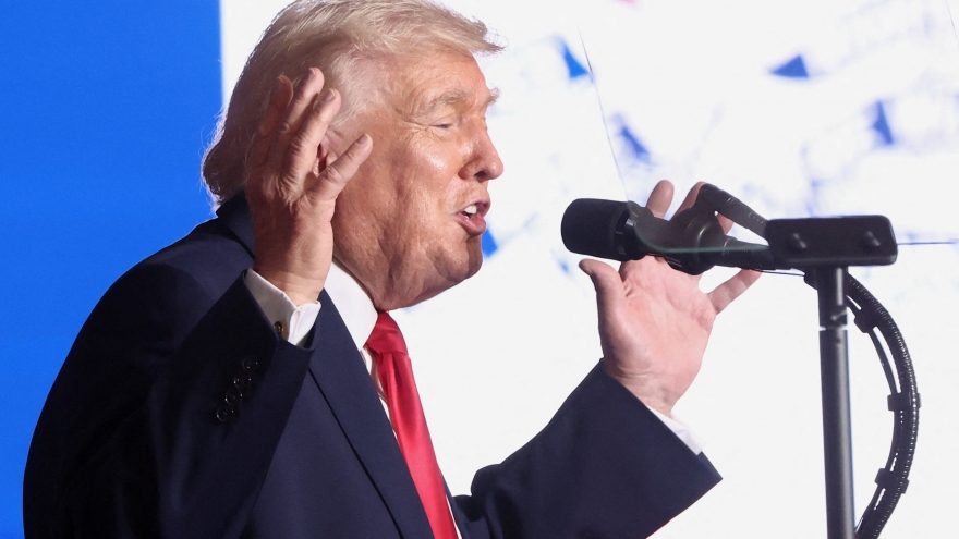 Ông Trump mở màn vận động bầu cử giữa kỳ, nhấn mạnh thành tựu kinh tế