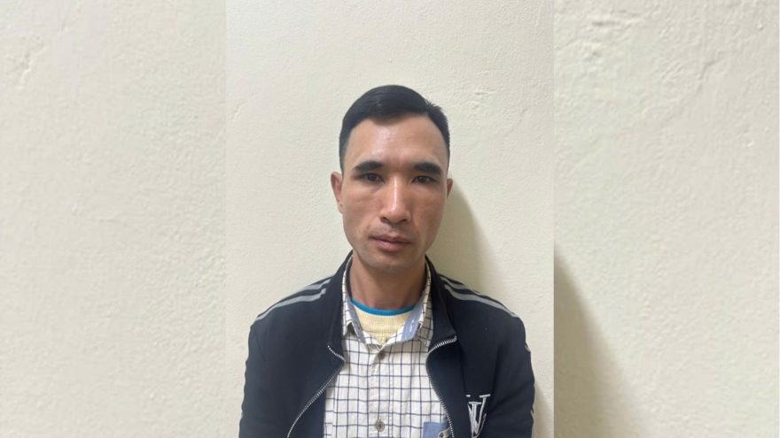 Bắt quả tang đối tượng tàng trữ, cất giấu ma túy ở nghĩa trang