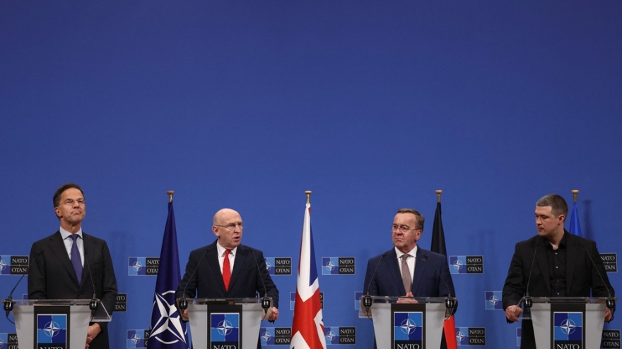 NATO thảo luận về các cam kết quân sự mới cho Ukraine