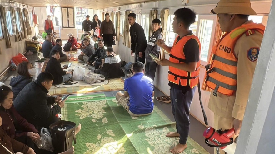 Cao điểm lễ hội Đền Thác Bờ 2026: Siết chặt an toàn trên hồ Hòa Bình