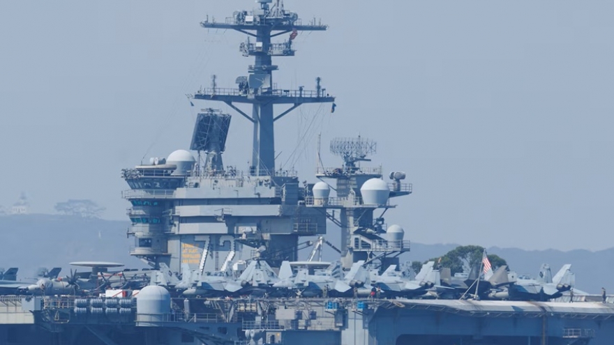 Mỹ bắn hạ UAV Iran tiếp cận tàu sân bay USS Abraham Lincoln