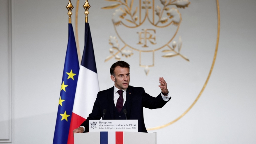 Tổng thống Pháp Macron cảnh báo Mỹ đang tìm cách “làm tan rã EU”