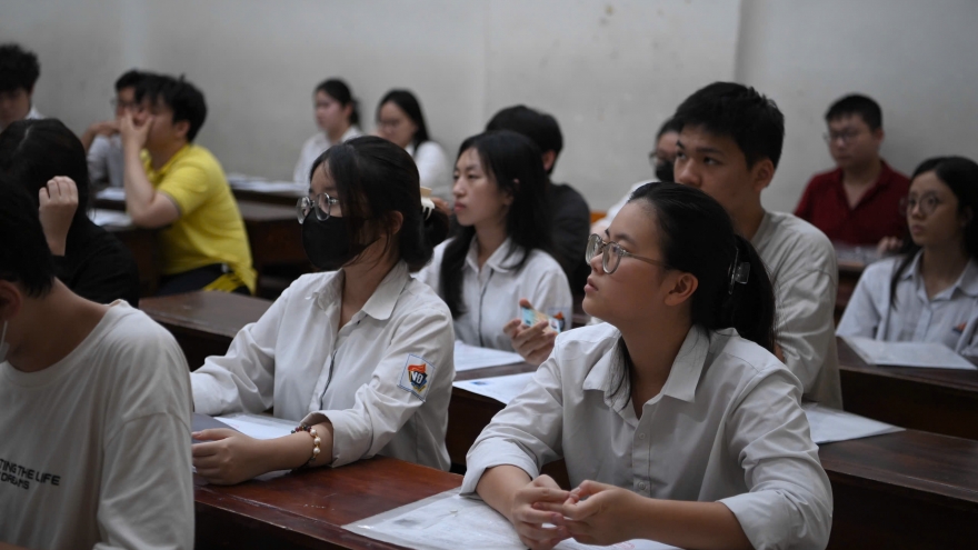 Hà Nội khảo sát chất lượng vào tháng 3 cho học sinh lớp 11, 12 làm quen đề thi tốt nghiệp