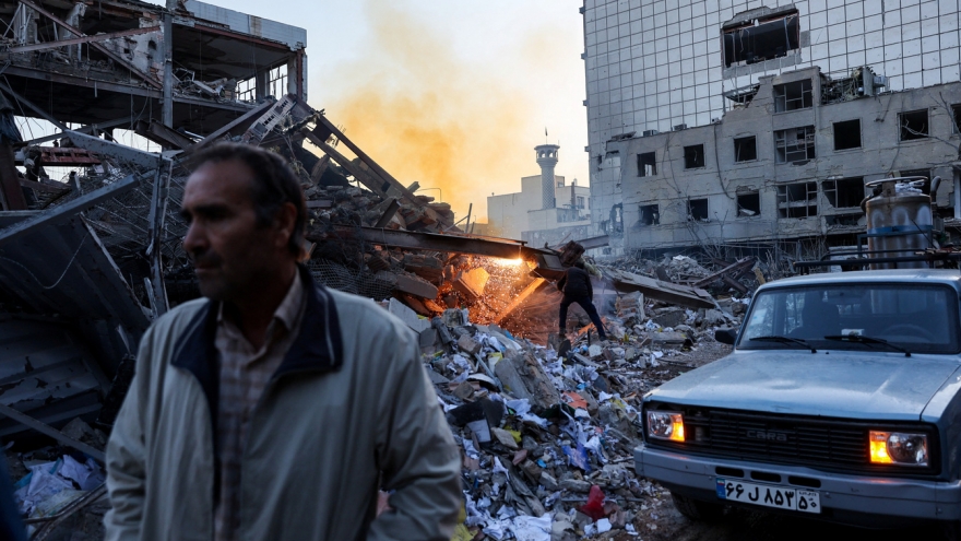 Mỹ kêu gọi công dân nhanh chóng rời khỏi một loạt nước Trung Đông