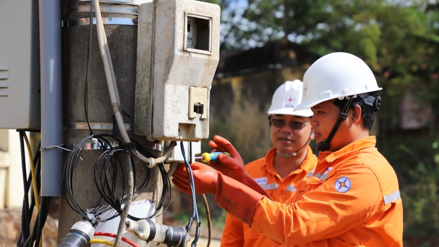 EVNSPC sẵn sàng nhiều giải pháp đảm bảo điện trong mùa nắng nóng