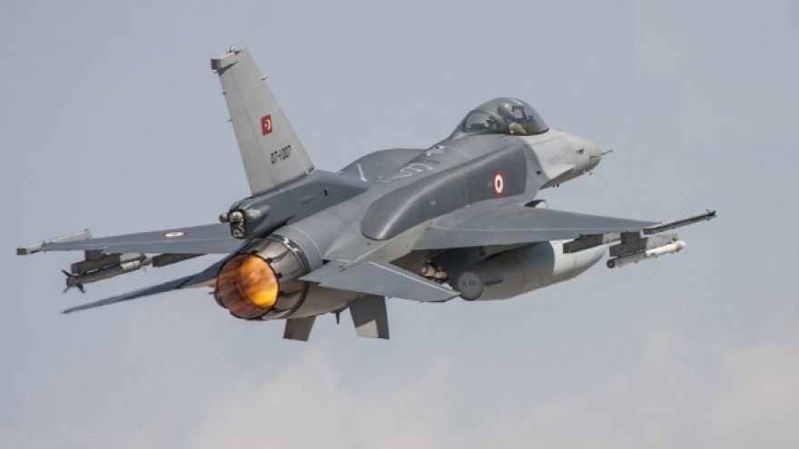 Máy bay của Thổ Nhĩ Kỳ vi phạm không phận biển của Hy Lạp