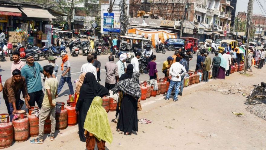 Ấn Độ liên tục điều chỉnh chính sách để ổn định thị trường năng lượng