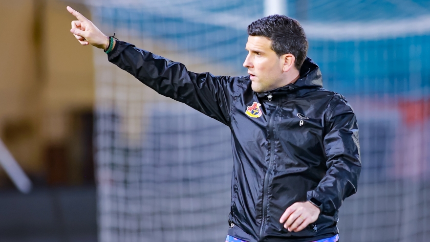 CHÍNH THỨC: CLB Ninh Bình sa thải HLV trưởng người Tây Ban Nha