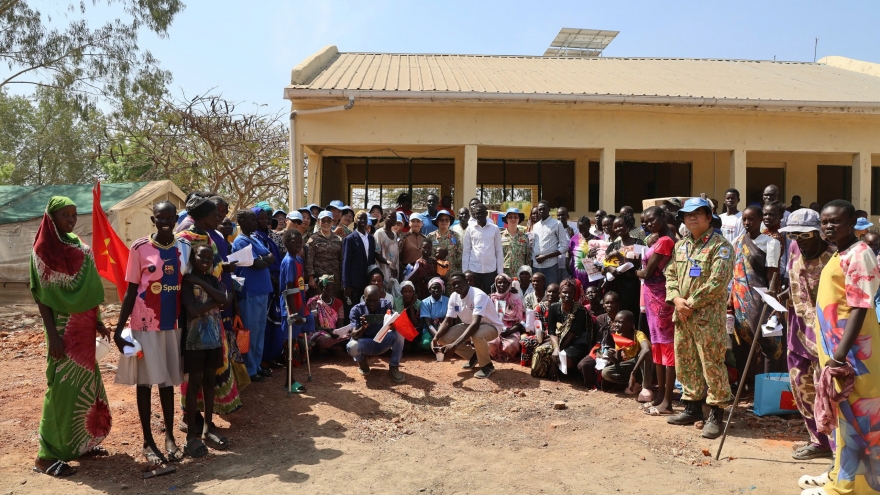Lực lượng gìn giữ hòa bình Việt Nam hỗ trợ y tế cho Bệnh viện Bentiu tại Nam Sudan