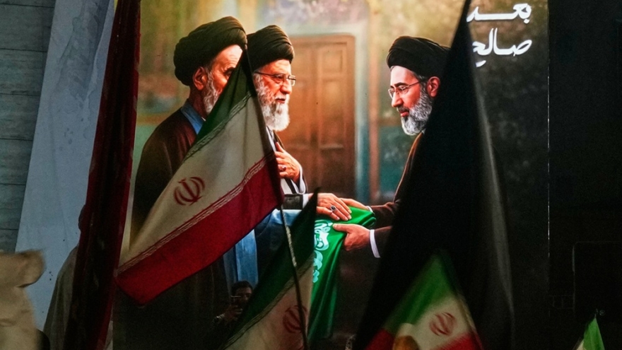 Iran tuyên bố sẽ là bên quyết định thời điểm kết thúc cuộc chiến với Mỹ