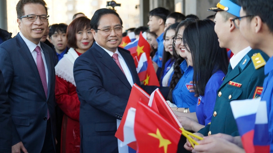 Thủ tướng Phạm Minh Chính gặp gỡ cộng đồng người Việt Nam tại Liên bang Nga