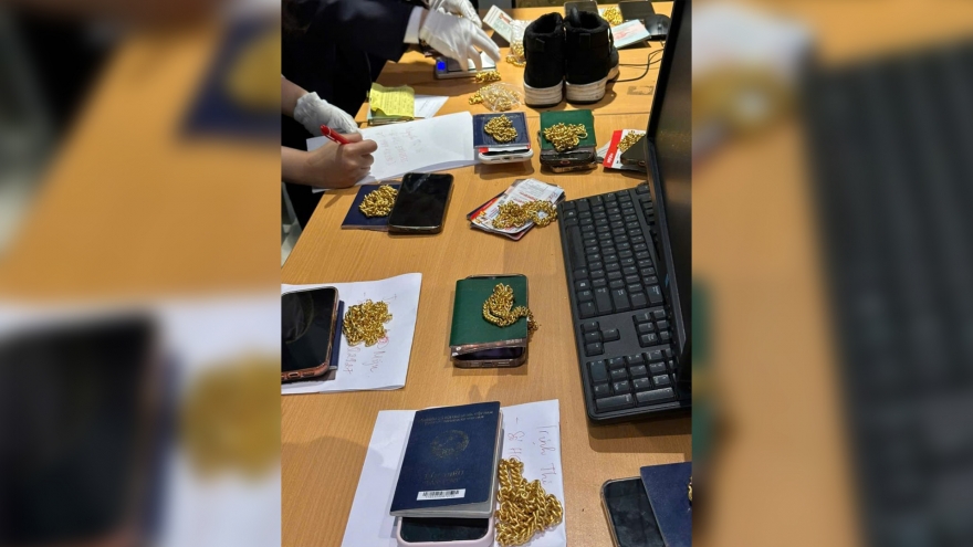 Hải Phòng: Bắt giữ vụ vận chuyển trái phép gần 190 lượng vàng