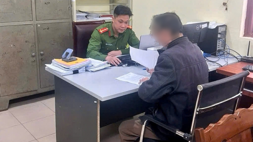 Bị phạt vi phạm giao thông, lên mạng “xả bức xúc” và cái giá phải trả