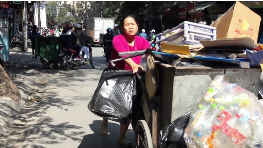 Thừa giấy vẽ voi