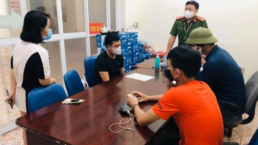 Quảng Ninh buộc 3 người quay về nơi cư trú vì trốn chốt kiểm dịch