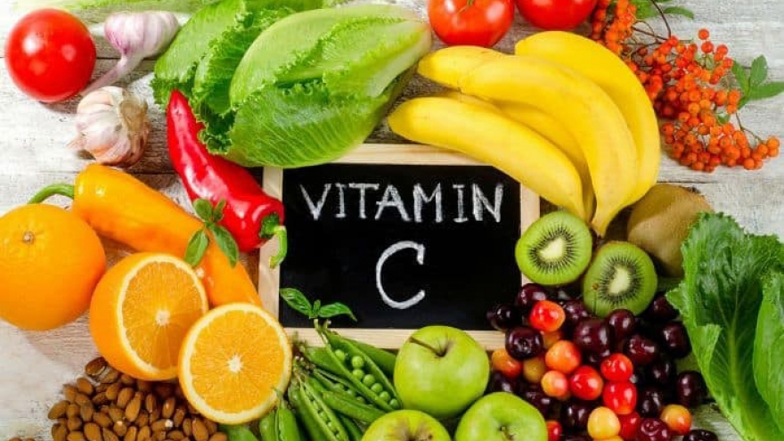 Ăn gì để tốt hơn cho sức khỏe khi trên 50 tuổi?