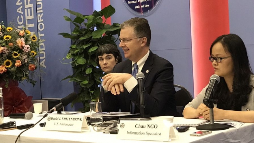 “Quan hệ Việt Nam - Hoa Kỳ sau 25 năm là sự phi thường“