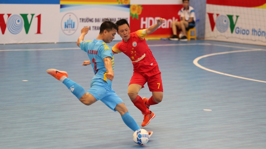 Nguyễn Phúc lập cú đúp, SS.KH cướp 1 điểm từ K.SG