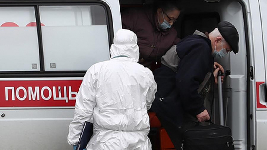 Số ca mắc Covid-19 ở Nga tiếp tục tăng mạnh