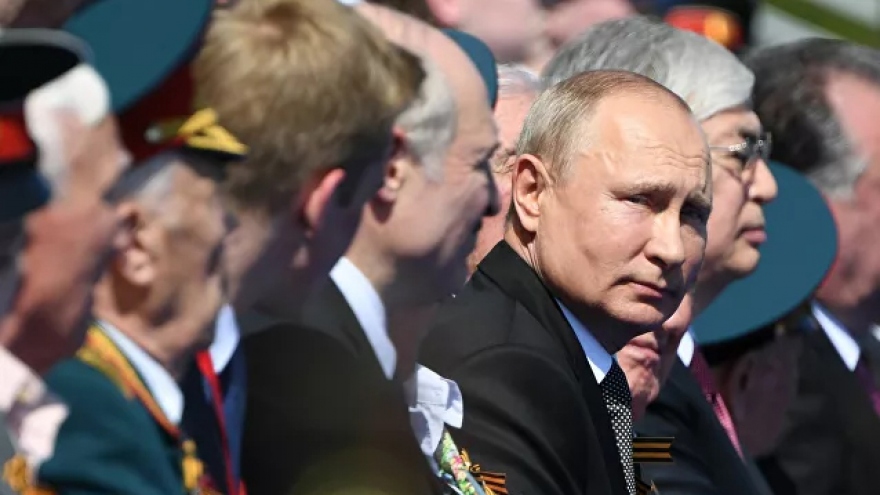 Putin: Không thể tưởng tượng tương lai thế giới nếu không có Hồng quân