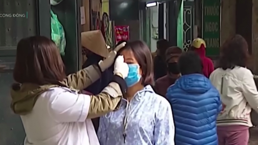 Clip: Người dân Hà Nội đồng lòng thực hiện cách ly xã hội