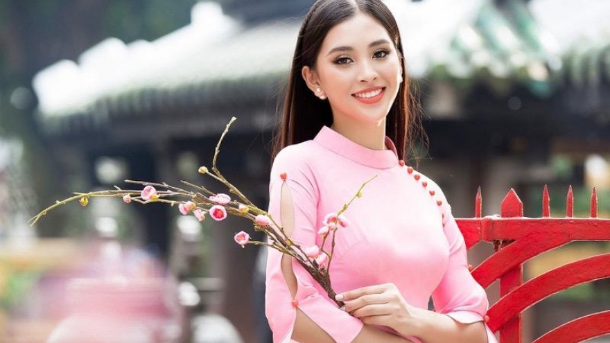 Áo dài cách tân: Sáng tạo nhưng phải có chừng mực