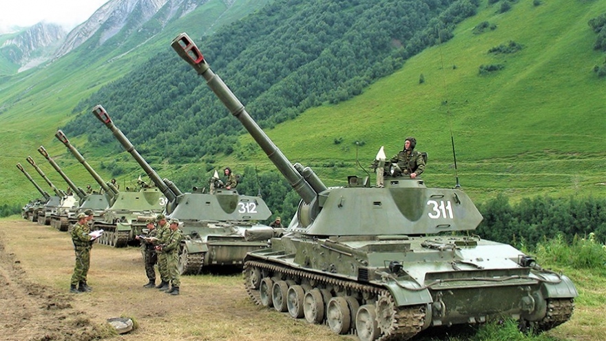 Tại sao phương Tây lo ngại pháo tự hành Akatsia của Nga?