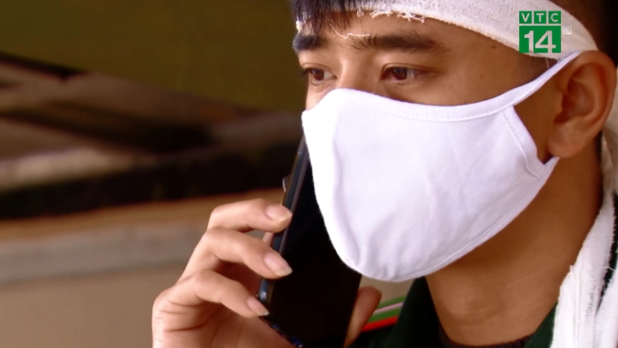 Thiếu úy tiễn biệt cha nơi địa đầu Tổ quốc: “Cha ơi, hết dịch con về“