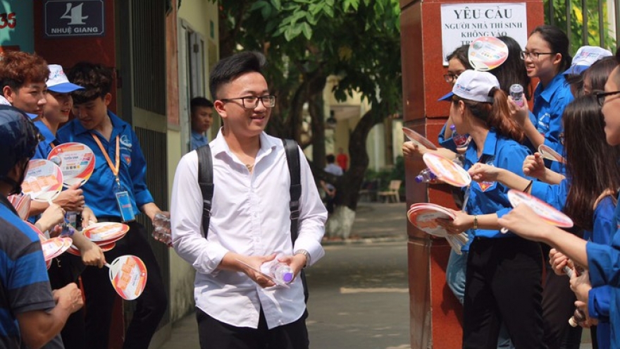 Chi tiết chỉ tiêu tuyển sinh lớp 10 các trường THPT tại Hà Nội