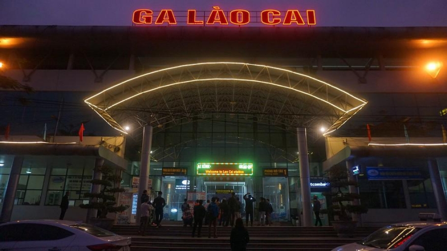 Từ tháng 7 sẽ chạy thường xuyên đôi tàu SP3 và SP4 Hà Nội- Lào Cai