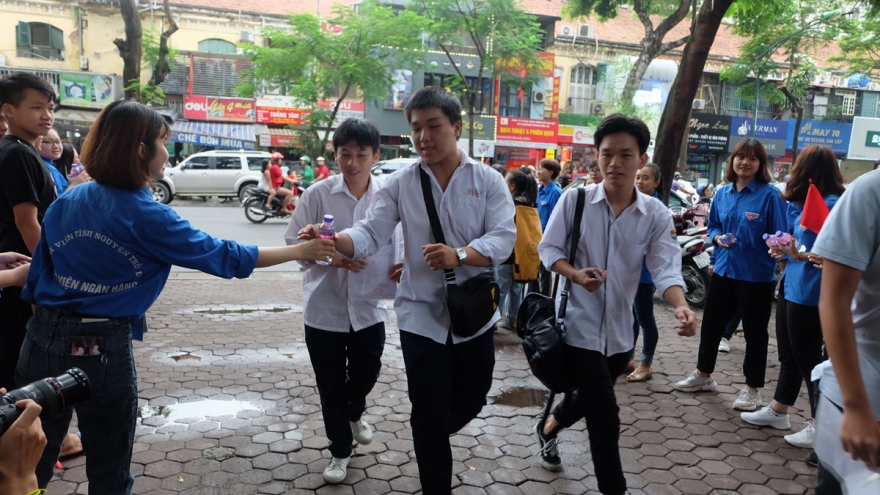 Đề nghị Bộ Công an cử lực lực lượng bảo vệ 3 vòng khu vực in sao đề thi