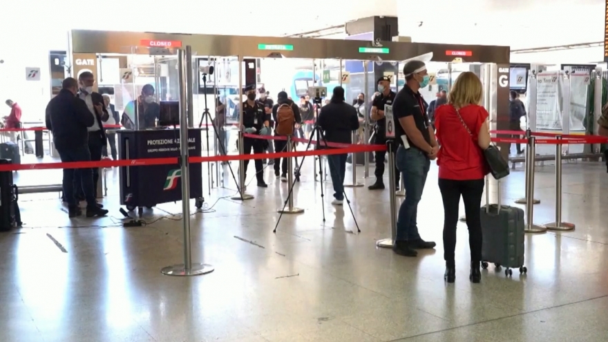 EC đề xuất mở lại hoàn toàn các biên giới nội khối từ ngày 15/6