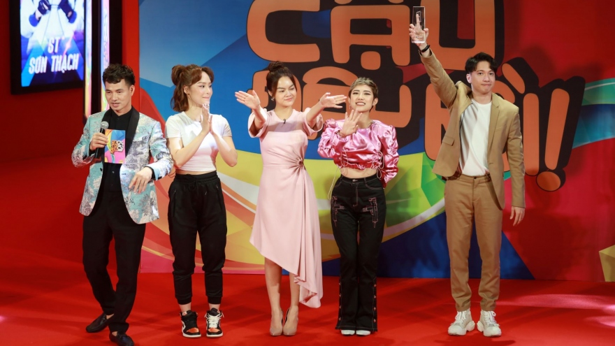 Phạm Quỳnh Anh giúp Mạc Văn Khoa - Lâm Vỹ Dạ ly hôn, S.T nhận cúp “Ơn giời“