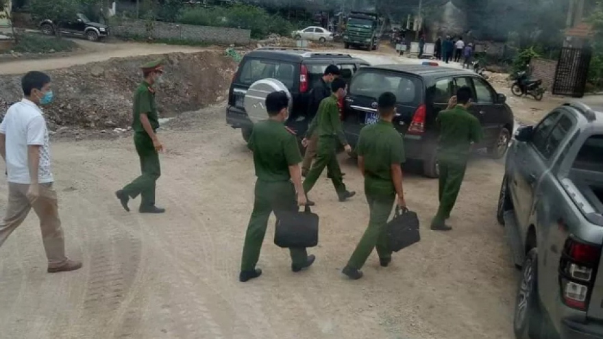 Huy động cả trăm người tìm cháu bé 2 tuổi lạc trong rừng ở Quảng Ninh