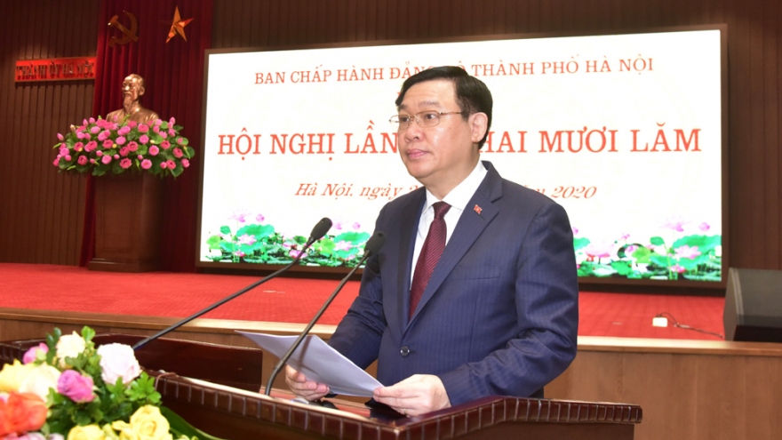 Hà Nội thảo luận, thông qua dự thảo văn kiện Đại hội trình Bộ Chính trị