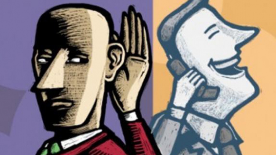 Nghe, ghi âm cuộc đàm thoại như thế nào là trái pháp luật?