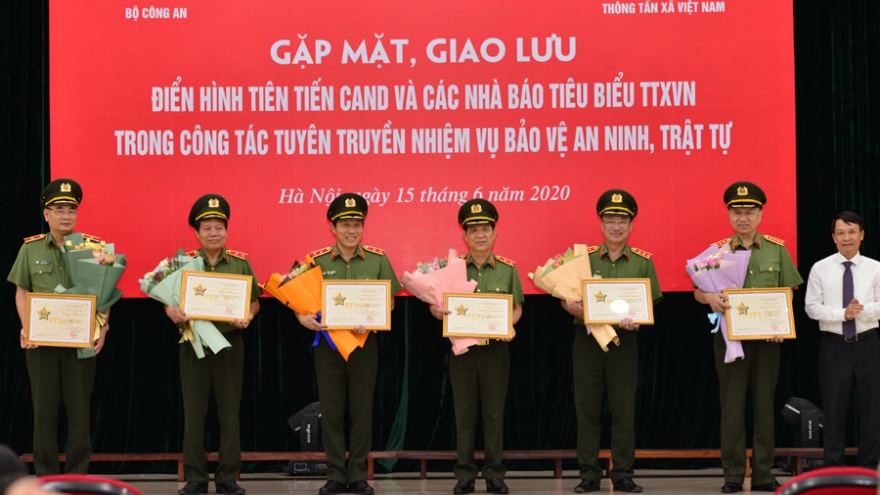 “Lực lượng công an phải luôn chủ động đối phó tình với tình huống bất ngờ“
