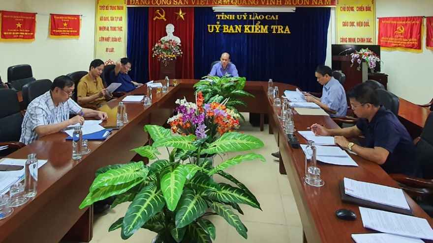 Một Bí thư xã ở Lào Cai bị đề nghị cách mọi chức vụ