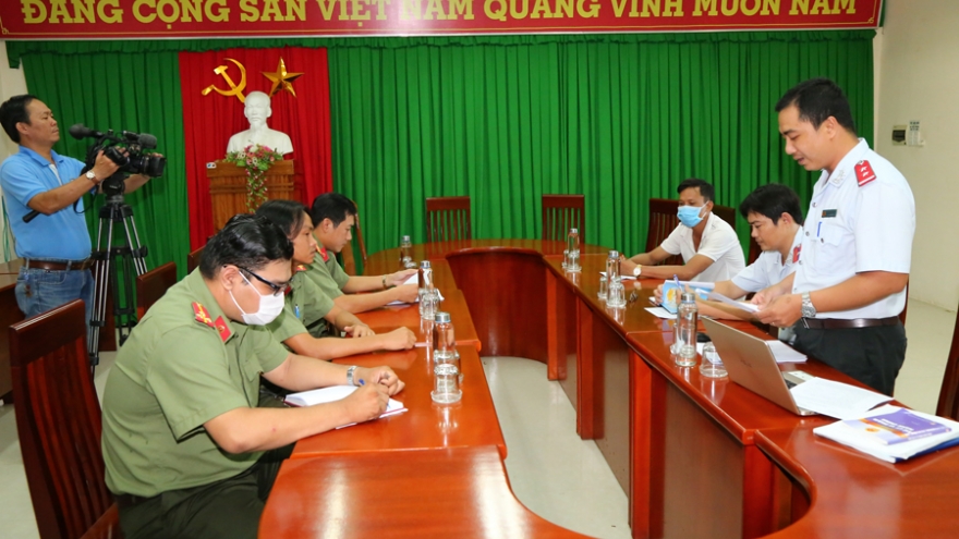 Nóng 24h: Tái diễn hành vi vi phạm quy định phòng chống dịch Covid-19