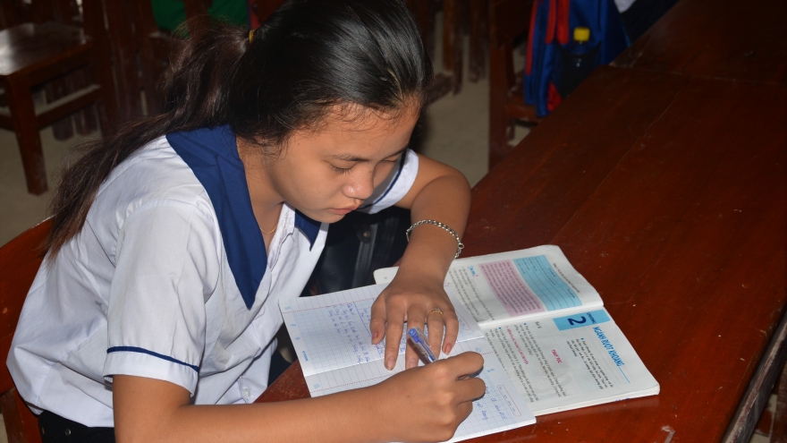 Học trực tuyến tại ĐBSCL: Cần chung tay, chung sức, chung lòng...