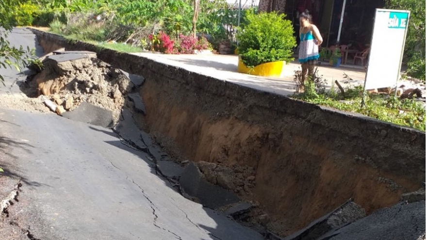 Tiếp tục xảy ra sụp lún nghiêm trọng trong vùng ngọt hoá ở Cà Mau