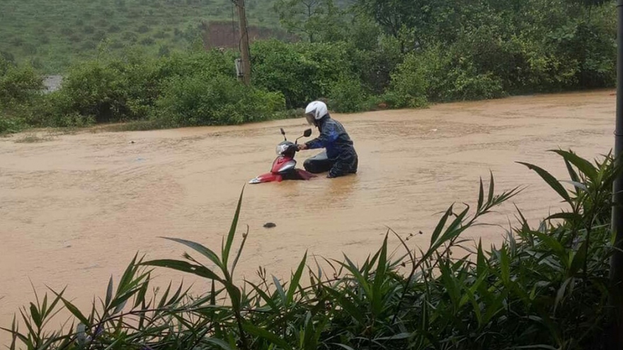 Mưa to gây ngập úng cục bộ nhiều nơi ở Sơn La