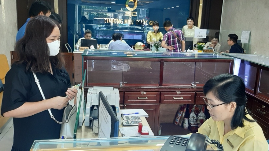 Cần cẩn trọng khi đầu tư “lướt sóng” trong lúc giá vàng tăng cao