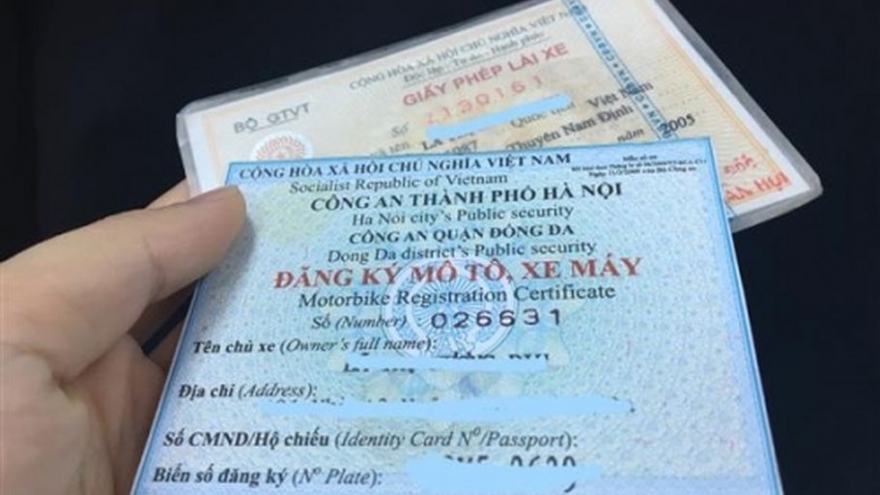 Từ 15/8 có thể ngồi nhà đăng ký ô tô, xe máy