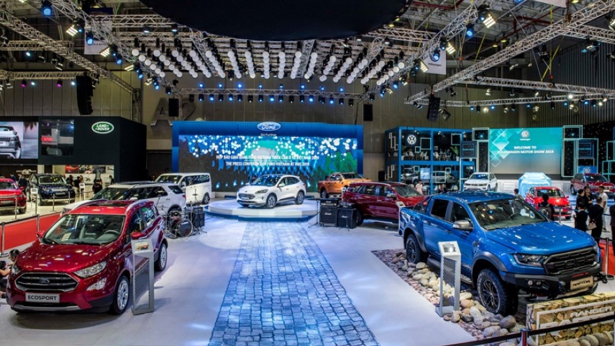 Triển lãm ô tô Việt Nam 2020 bị hoãn do Covid-19