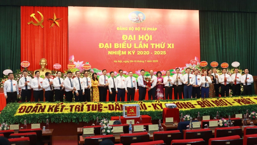 Thứ trưởng Phan Chí Hiếu tái đắc cử Bí thư Đảng ủy Bộ Tư pháp