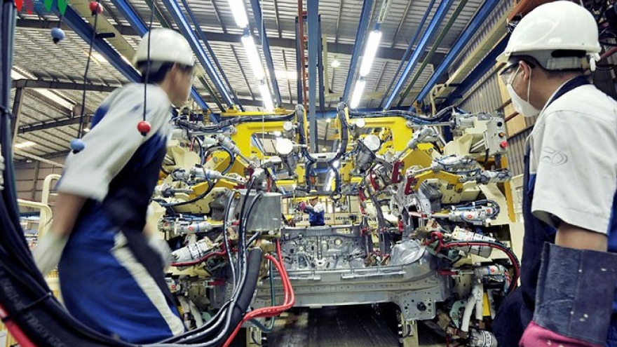 Giảm 50% phí trước bạ ô tô: Chậm ngày nào, thiệt hại ngày đó