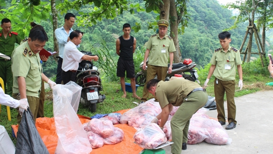 6 tháng đầu năm, buôn lậu ‘nóng’ từ thịt lợn đến ma túy
